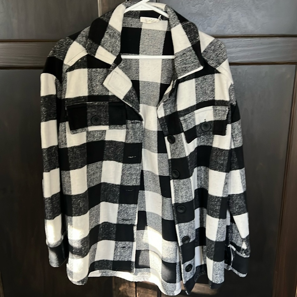 Women’s plaid shacket